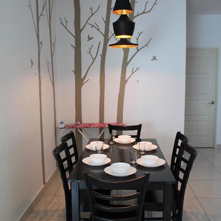 Ferienwohnung Mansion One Seaview Georgetown 2Br 6 Pax Exterior foto