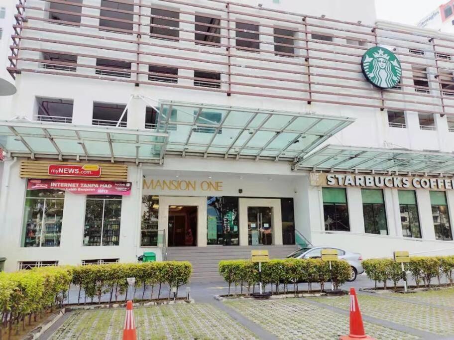 Ferienwohnung Mansion One Seaview Georgetown 2Br 6 Pax Exterior foto